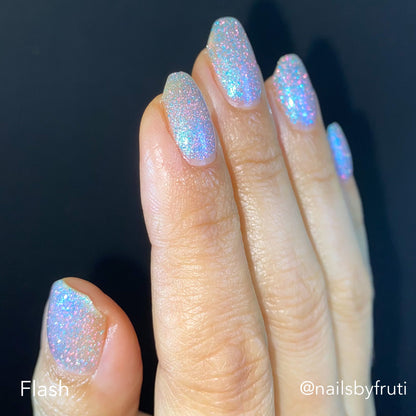 INVISIBLE SPARK (glow-in-the-dark)