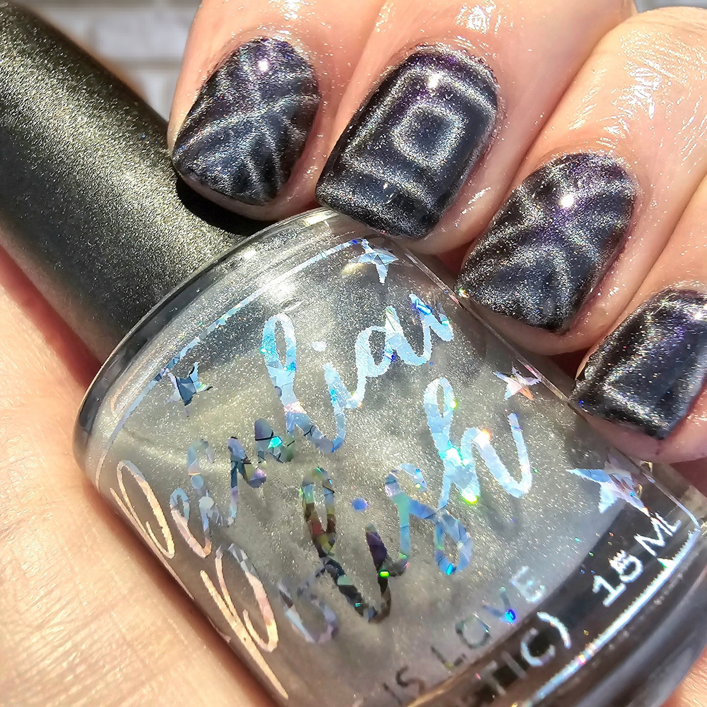 LOVE IS LOVE (Magnetic topper)