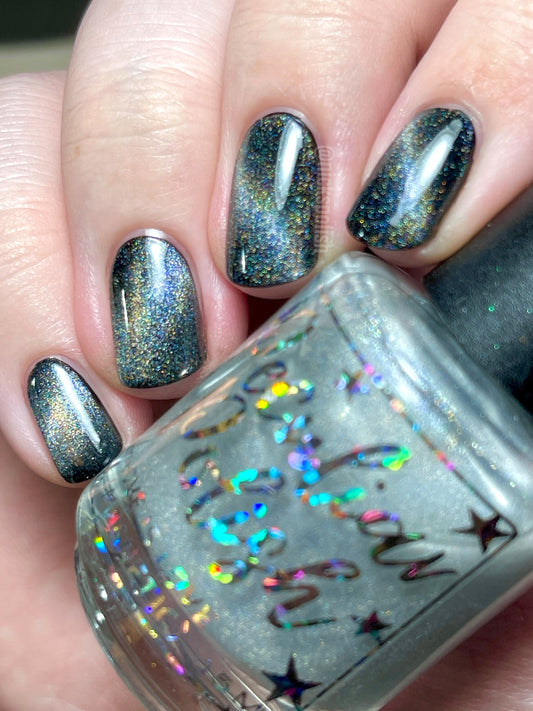 LOVE IS LOVE (Magnetic topper)