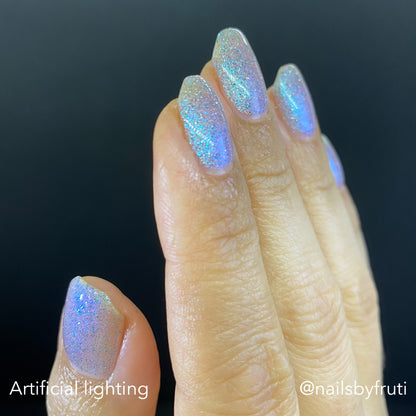 INVISIBLE SPARK (glow-in-the-dark)