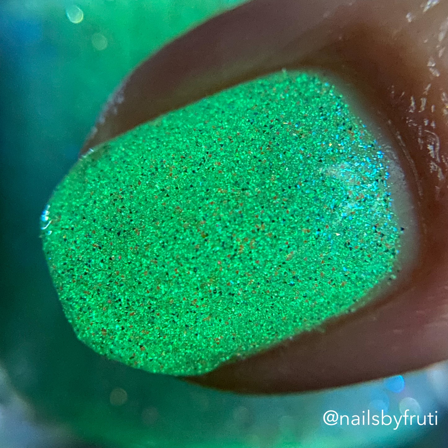 INVISIBLE SPARK (glow-in-the-dark)