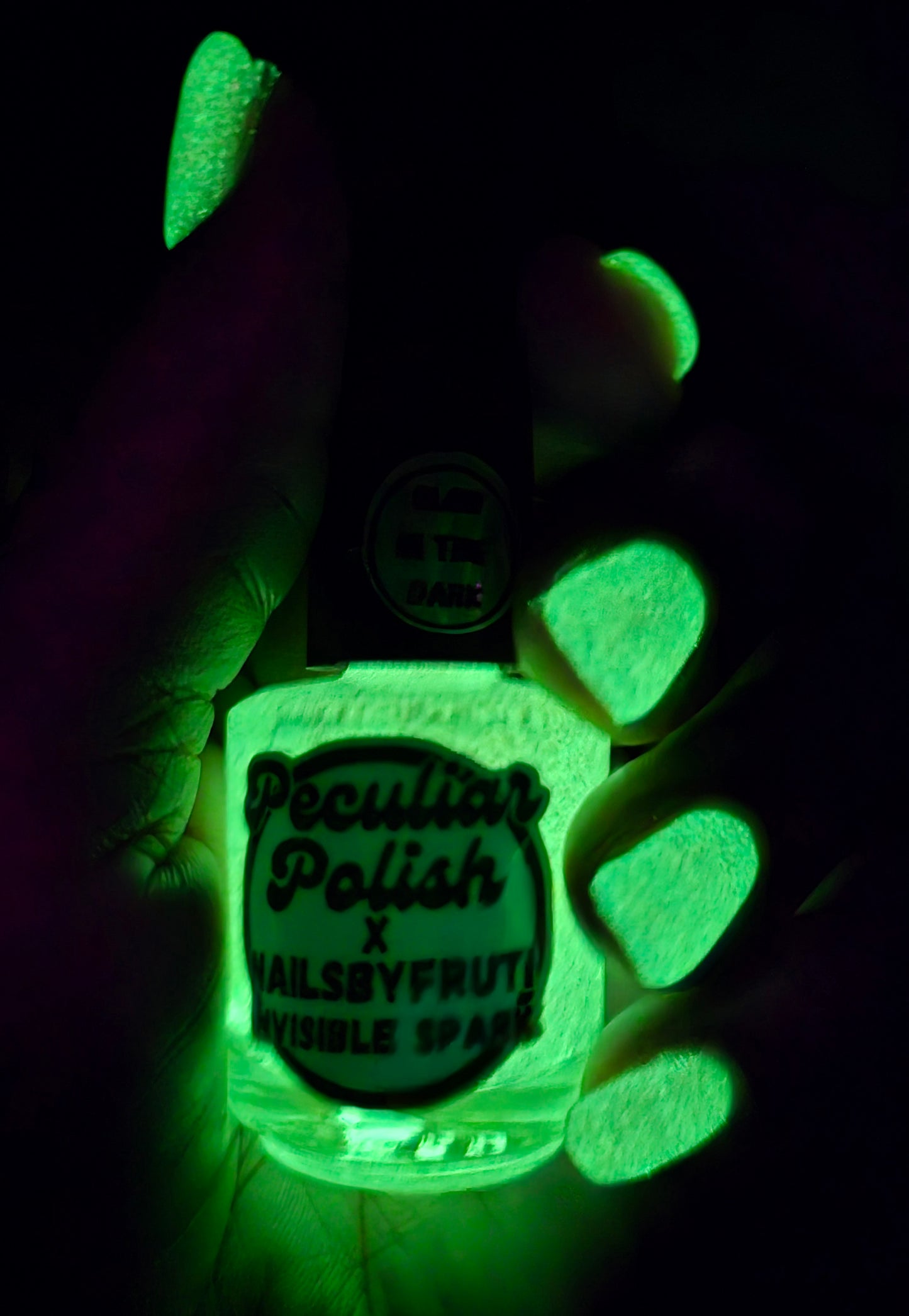 INVISIBLE SPARK (glow-in-the-dark)