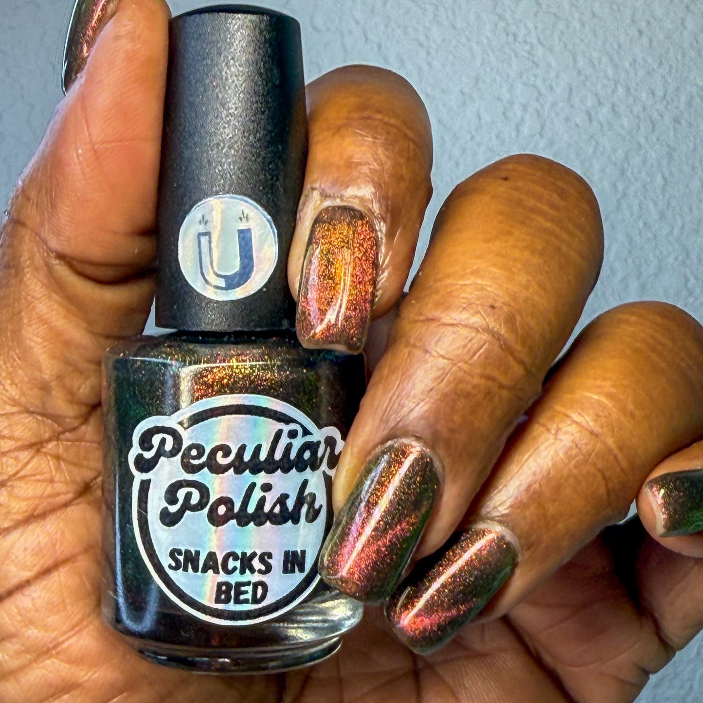 SNACKS IN BED (magnetic)