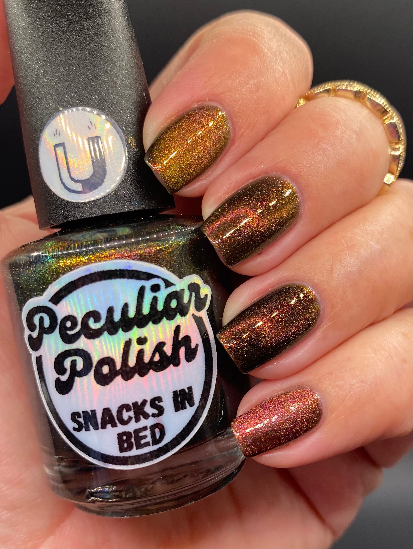 SNACKS IN BED (magnetic)