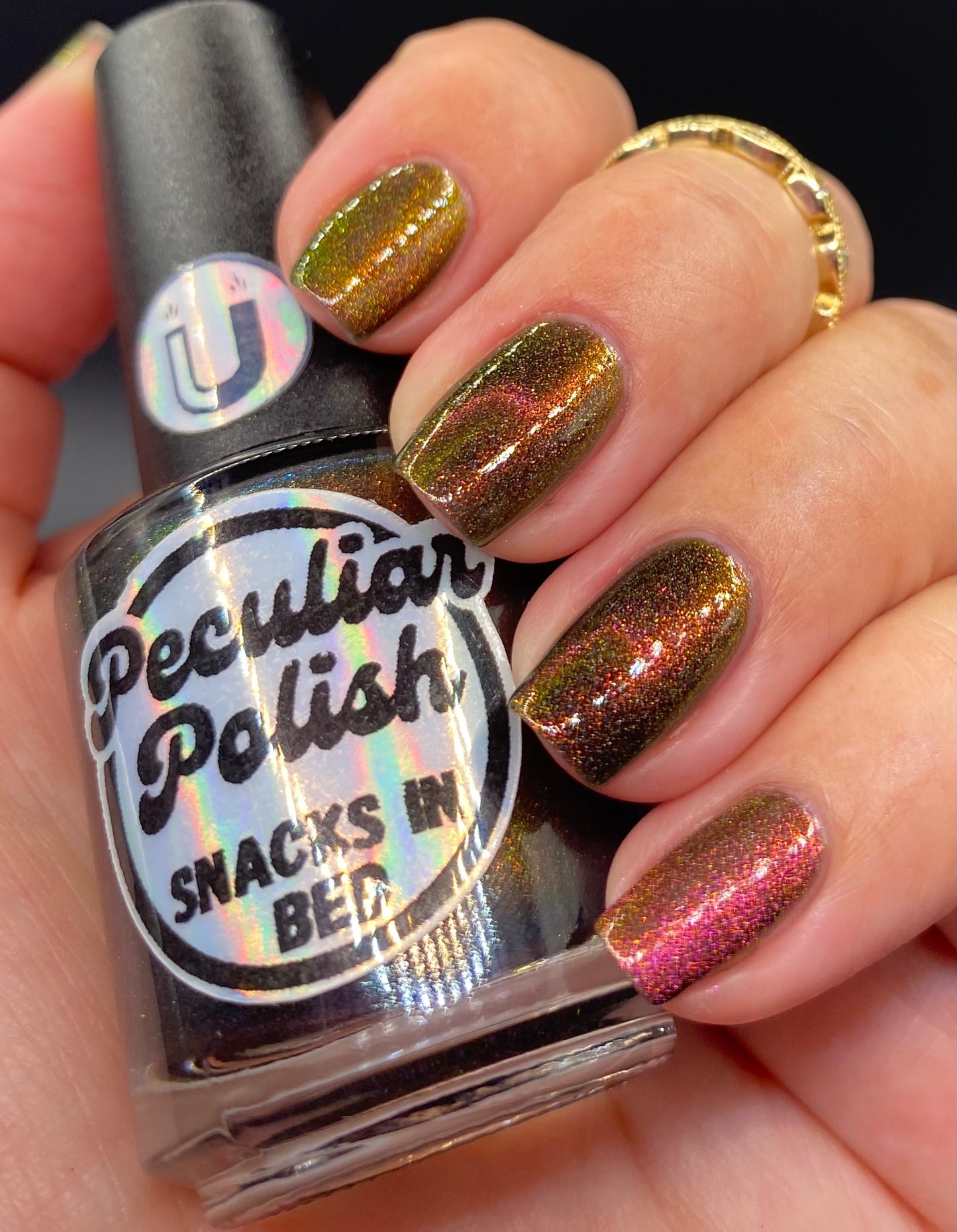 SNACKS IN BED (magnetic)