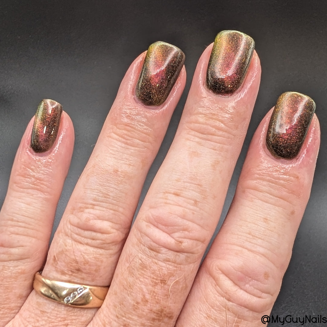 SNACKS IN BED (magnetic)