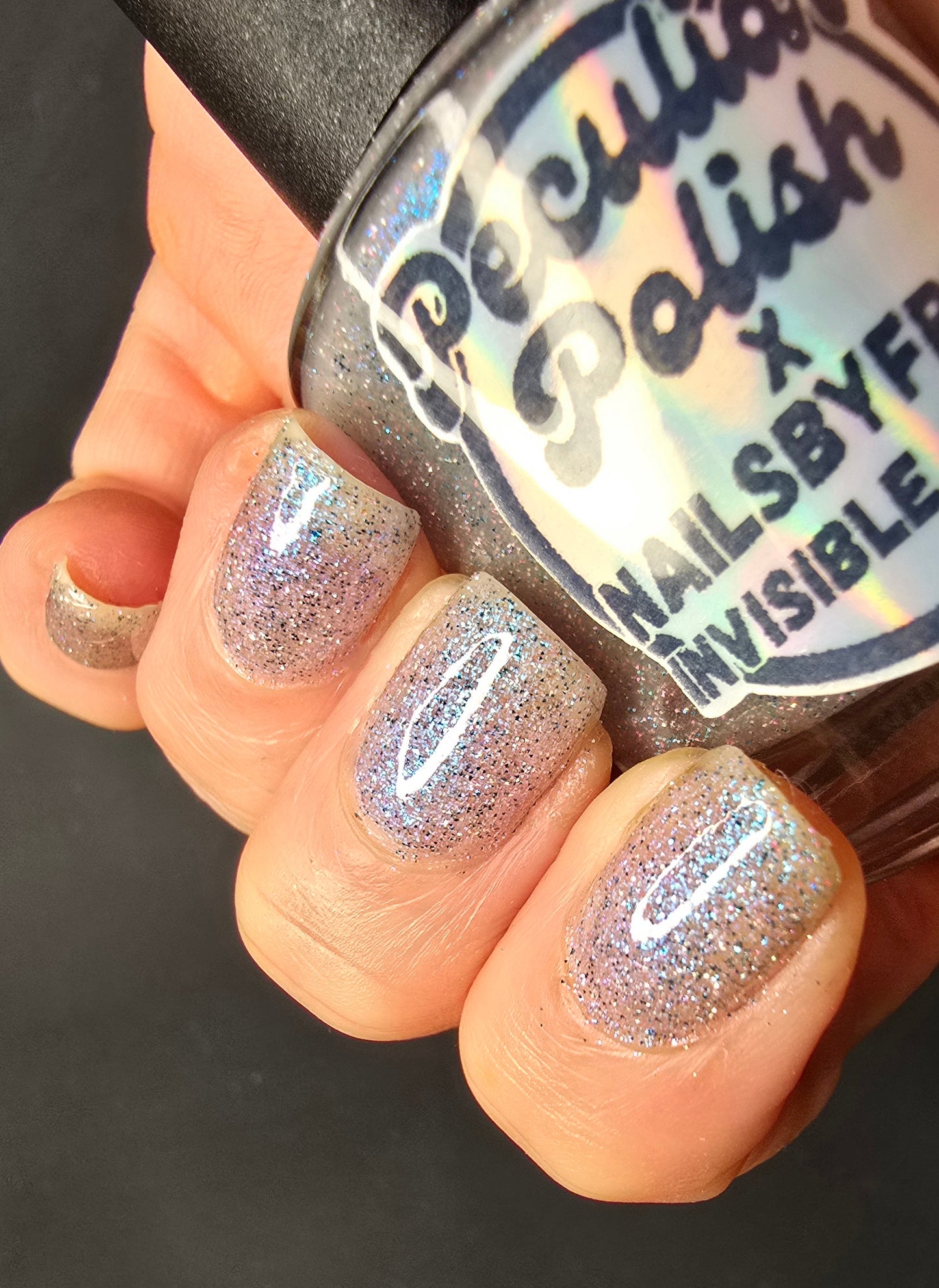 INVISIBLE SPARK (glow-in-the-dark)